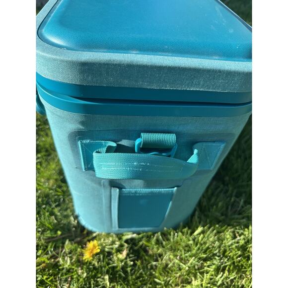 ORCA Wanderer 24 Can Soft Sided Cooler Insulated Ice Chest, Blue, $249 In Store - Picture 3 of 14